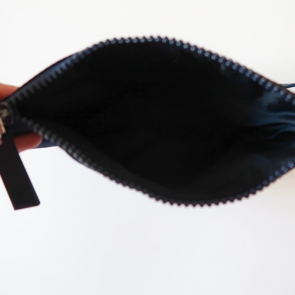 Tommy Hilfiger bag - Picture 6 of 7